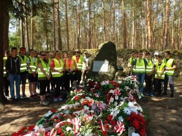 Działania ZPKWŁ w ramach obchodów rocznicy śmierci majora Hubala w minionych latach., 