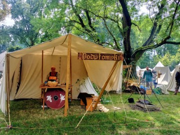 W Grodzie Mściwoja - Strońsko na osi czasu, 